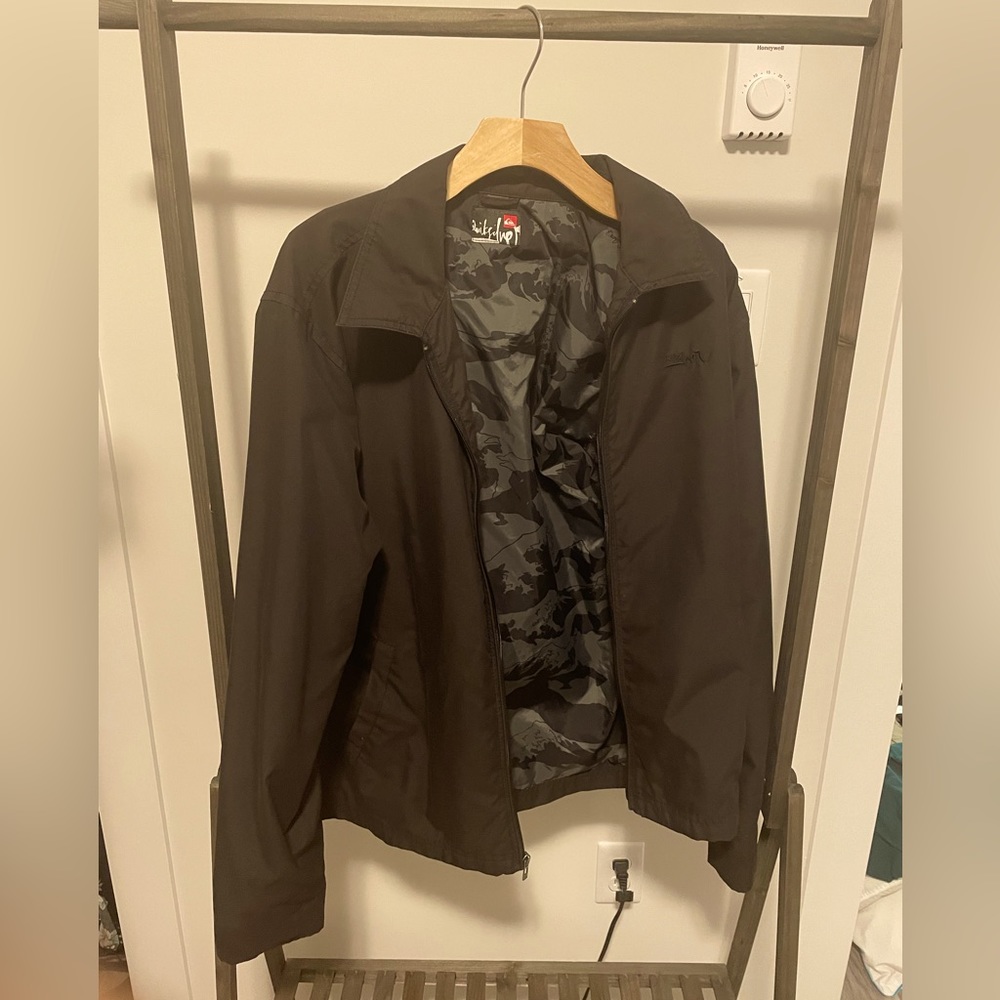 Mens Quiksilver jacket.